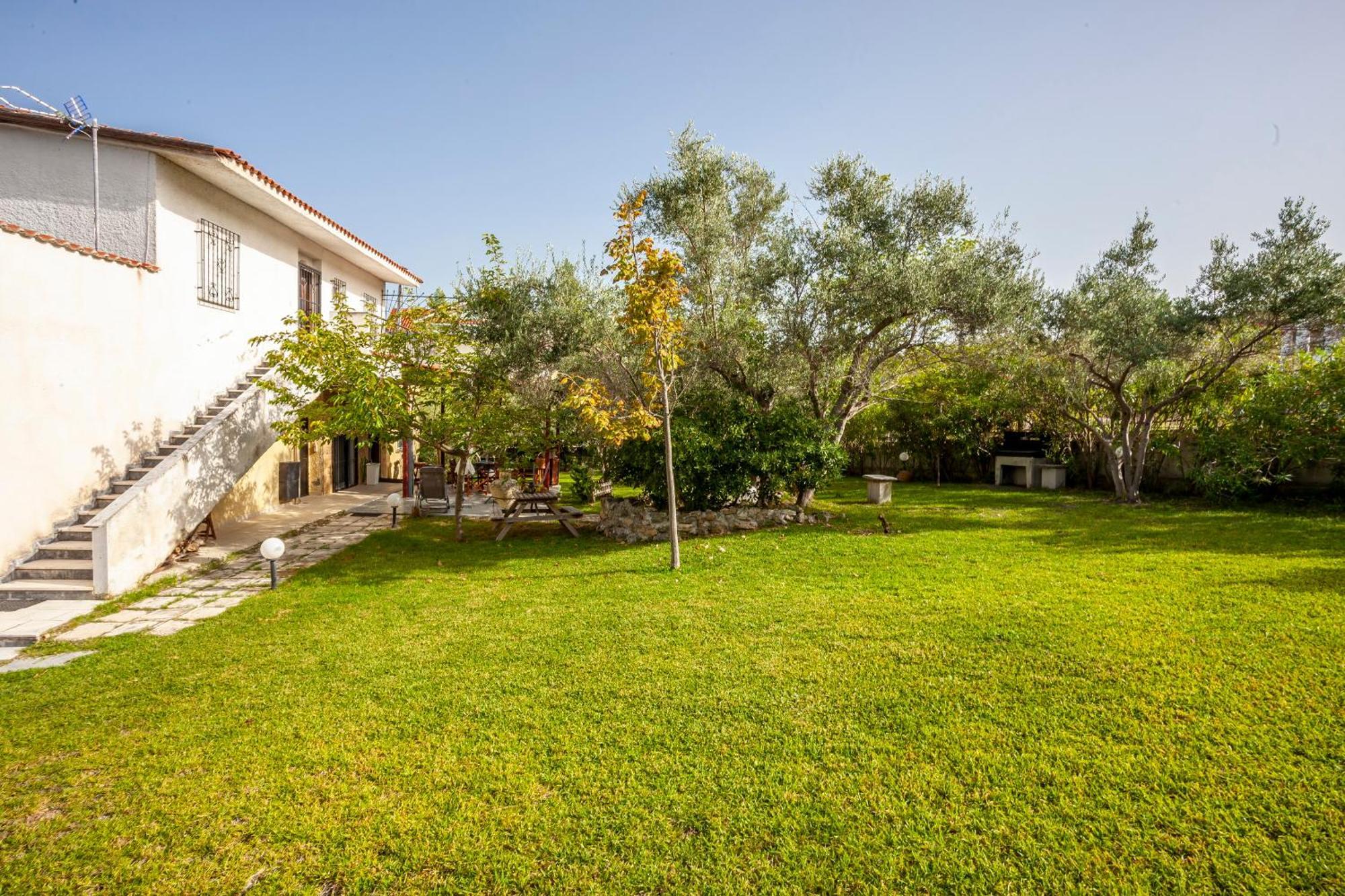 The Garden Villa Hanioti