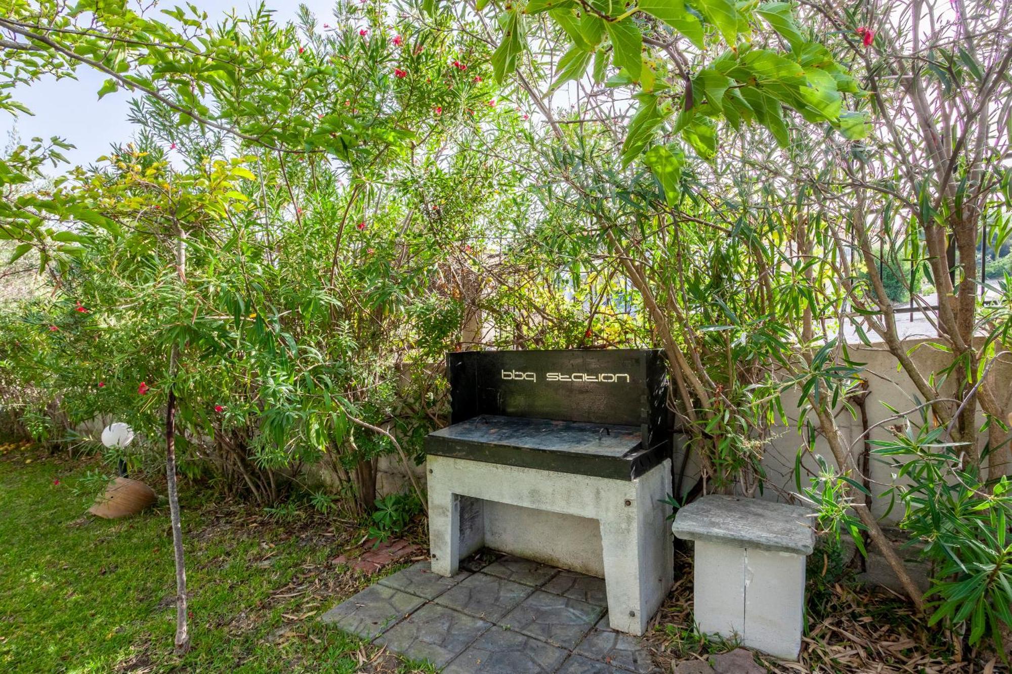 Villa The Garden Hanioti