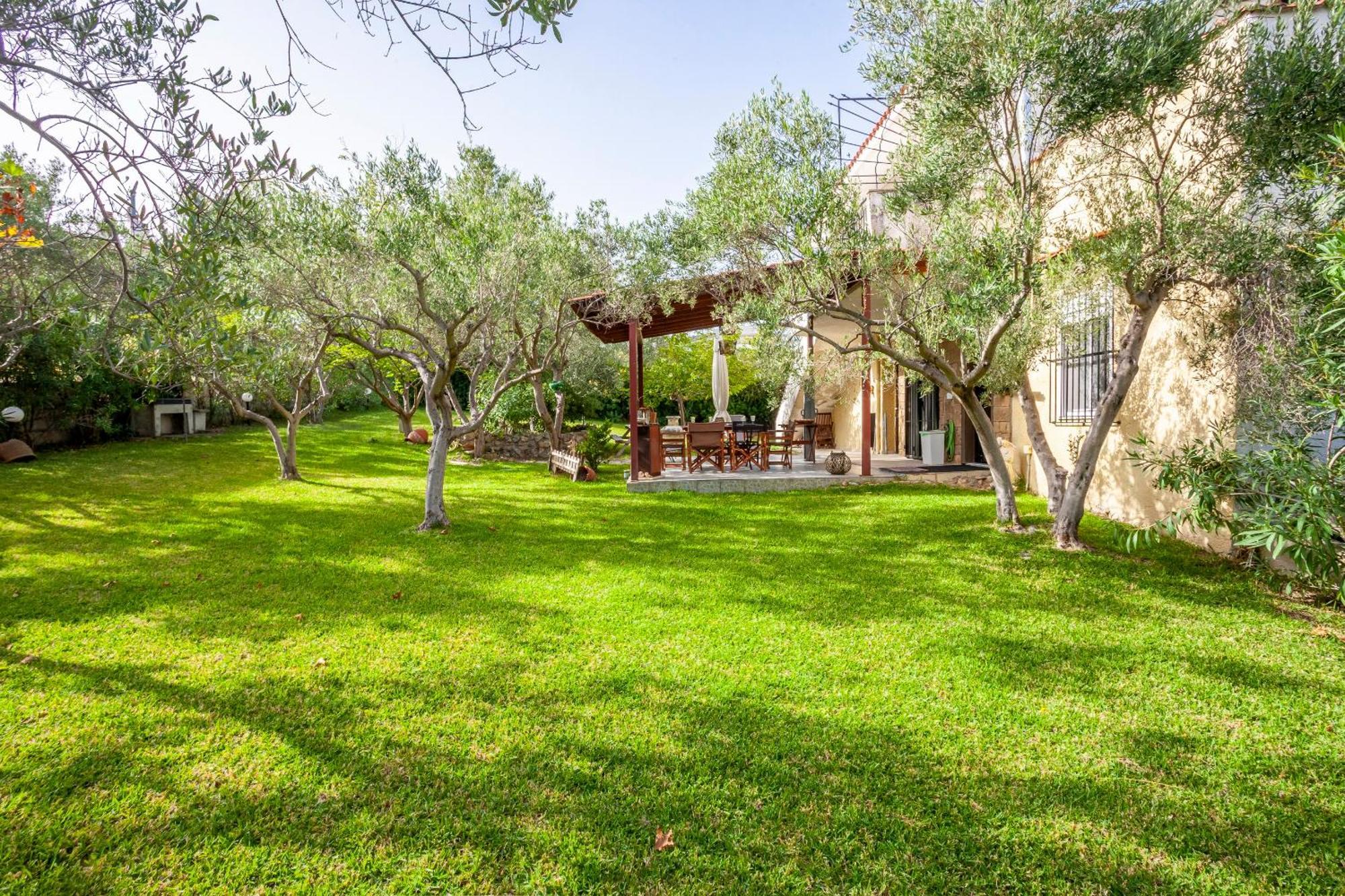 The Garden Villa Hanioti